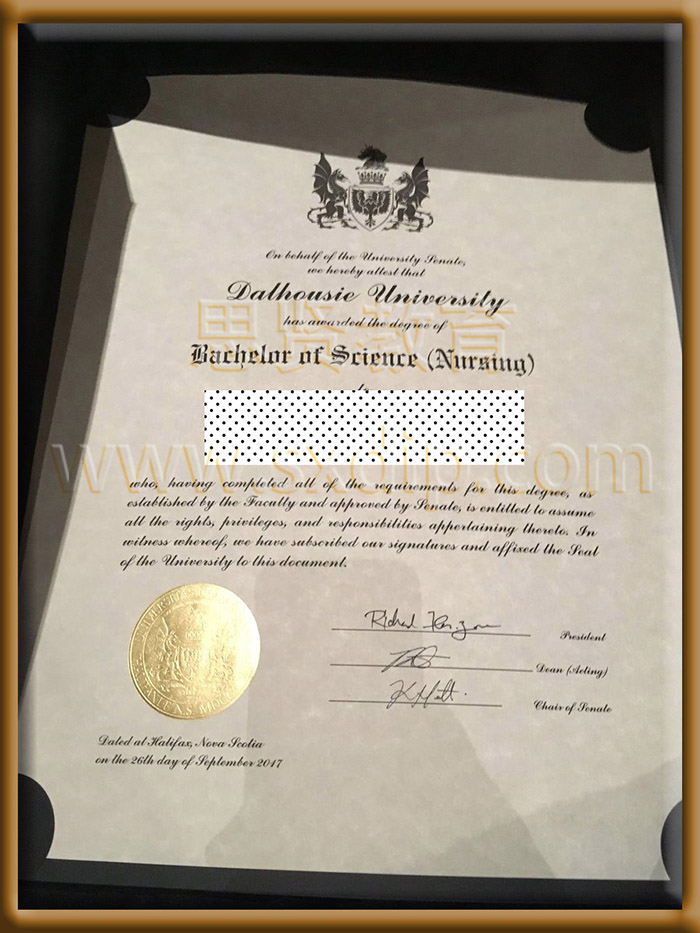 加拿大戴尔豪斯大学-Dalhousie-University-in-Canada-diploma-degree